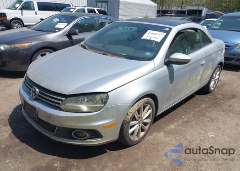 2012 Volkswagen Eos Komfort из США, поврежденный, VIN WVWBW7AH8CV001621